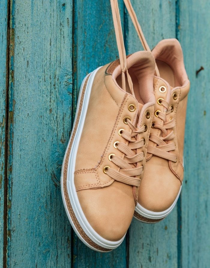 Pulizia Scarpe in Tessuto e Sneakers